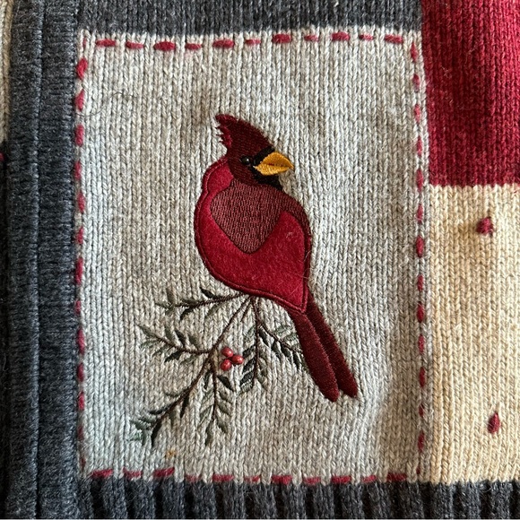 Croft & Barrow Christmas Zipper Cardigan with Cardinals - Picture 6 of 9
